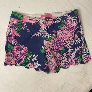Lilly Pulitzer shorts. Size 6.